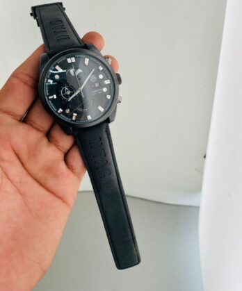 Tagheuer lack Leather Strap Watch