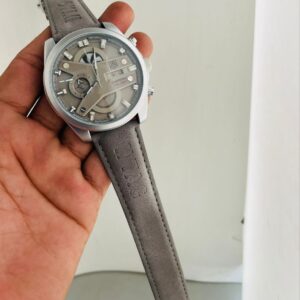 Tagheuer Grey Leather Strap Watch