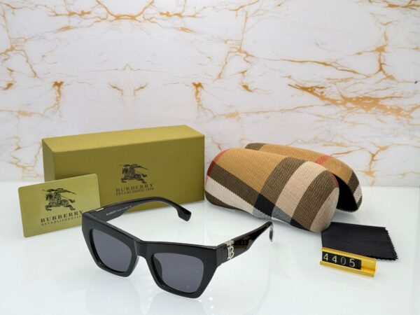 BURBERRY Premium Quality Sunglasses 457