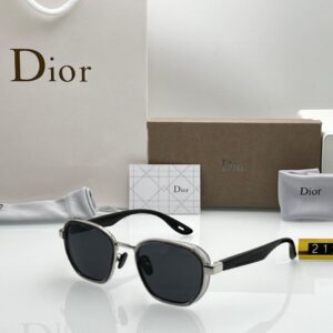 DIOR Premium Quality Sunglasses 686