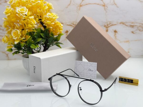 DIOR Premium Quality Sunglasses 372