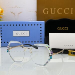 GUCCI Premium Quality Sunglasses 554