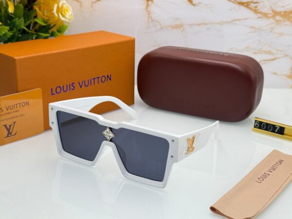 LOUIS VUITTON Premium Quality Sunglasses 640