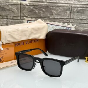 LOUIS VUTTON Premium Quality Sunglasses 498