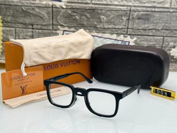 LOUIS VUTTON Premium Quality Sunglasses 501