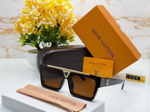 LOUIS VUITTON Premium Quality Sunglasses 306