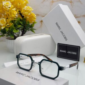 BURBERRY Premium Quality Sunglasses 333
