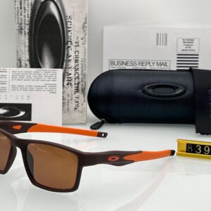 OAKLEY POLORIZED Premium Quality Sunglasses 522