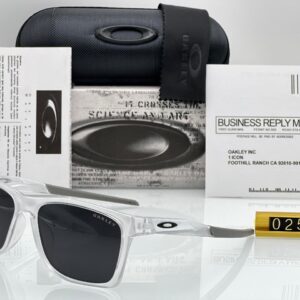 OAKLEY POLORIZED Premium Quality Sunglasses 523