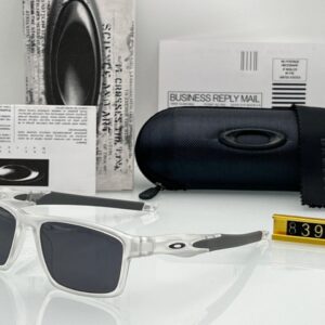 OAKLEY POLORIZED Premium Quality Sunglasses 525