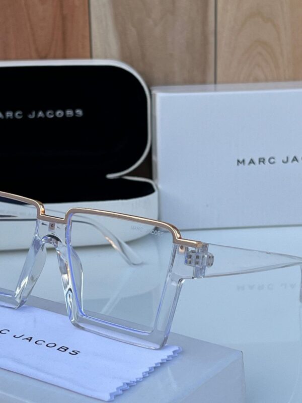 Marc Jacobs Premium Quality Sunglasses 16 - Image 3