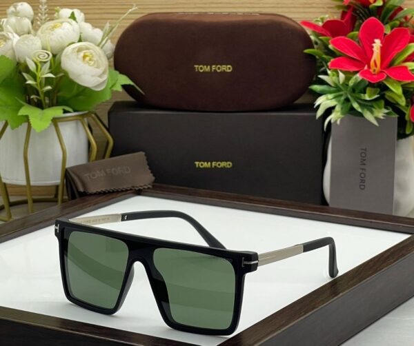 TOMFORD Polorize lens Premium Quality Sunglasses 341